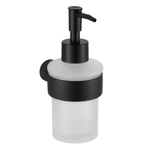 Såpedispensere, gjennomsiktig beholder med matt overflate, sort pumpe og sort bånd rundt midten.