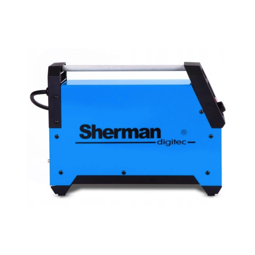 Plasmaskjærer, blå og svart maskin med metallhåndtak på toppen, sort høyre panel og tydelig Sherman-logo på siden.