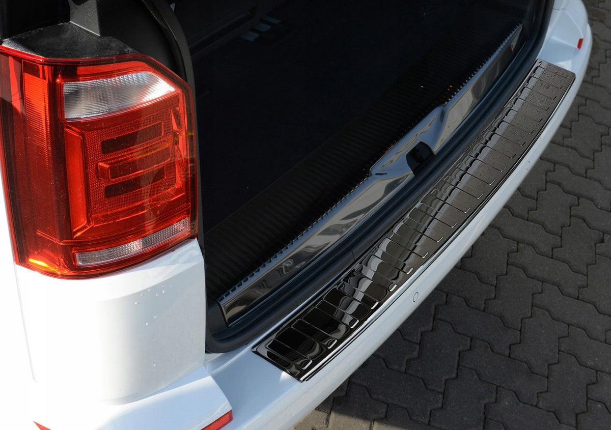 Avisa bakfangerbeskytter til Vw T6 / T6.1 – svart blank rustfritt stål