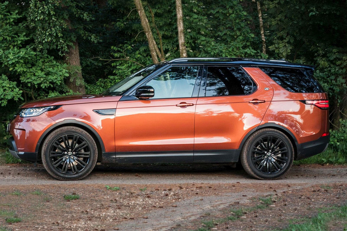 Takrails Land Rover Discovery 5 (L462) Ventshield (2016-) - detaljer
