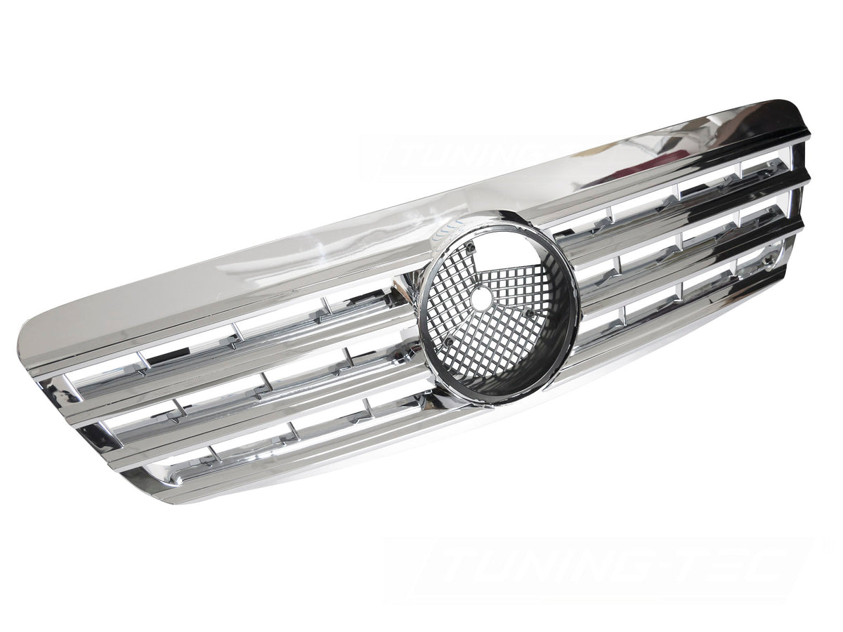 Grill til Mercedes S-Klasse W220 98-02 i krom sett rett forfra på hvit bakgrunn.