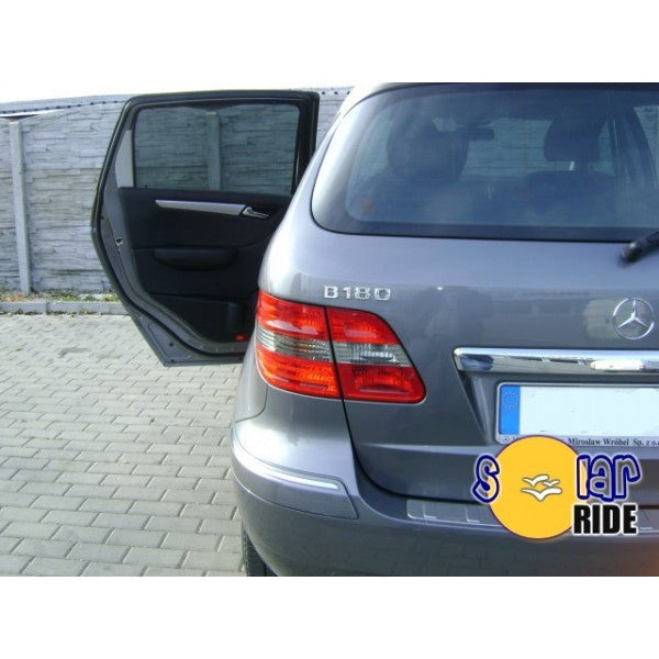 Solskjerm Mercedes B-Klasse (W245) (2005-2011) (2 stk) - nærbilde
