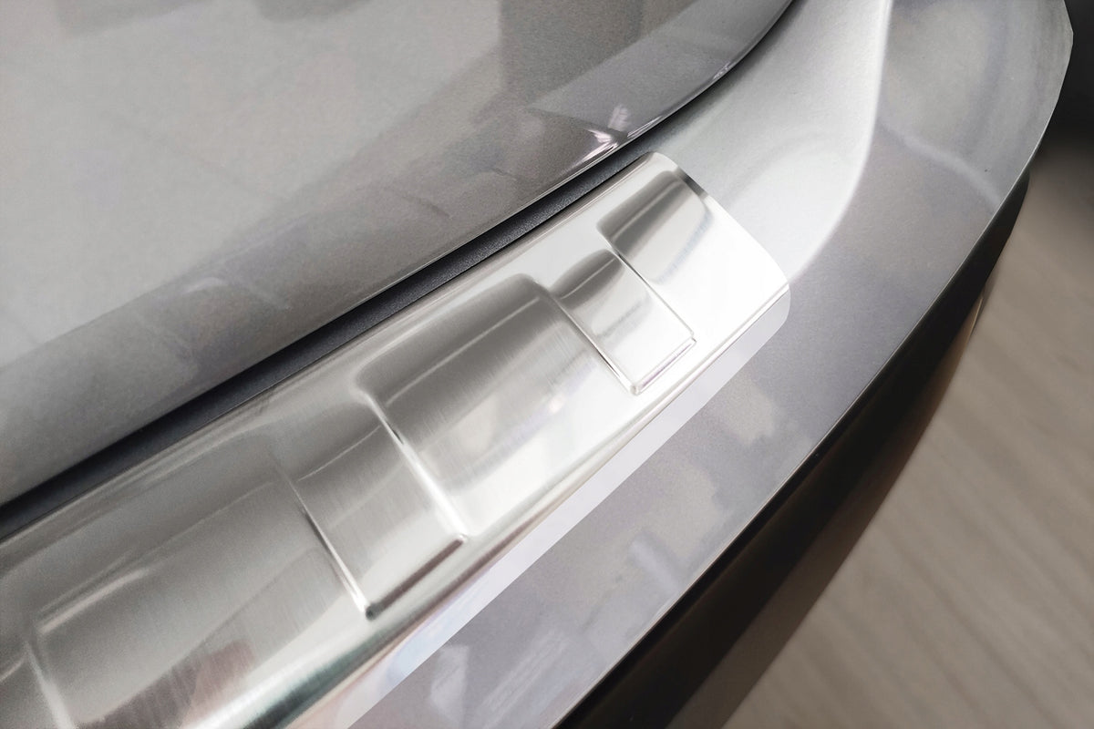 Avisa bakfangerbeskytter til Skoda Enyaq iV – enkel 3M-montering