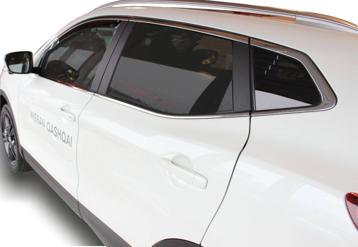Heko vindavviser til Nissan Qashqai (J11) – sort transparent design