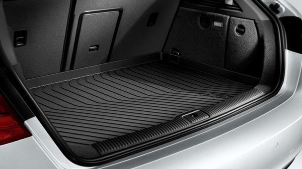VAG OEM bagasjeromsmatte til Audi A3 8V Sportback – TPE thermoplastic elastomer