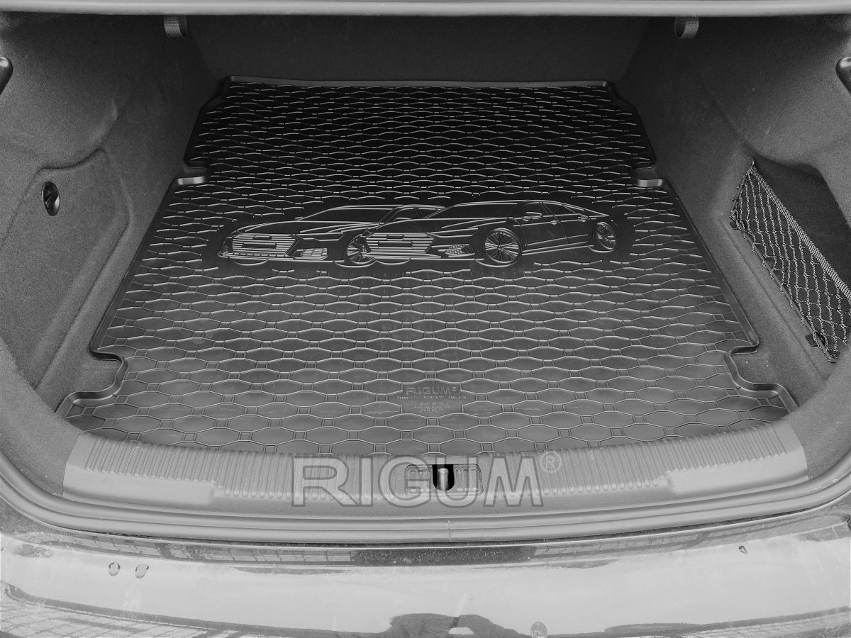 Rigum bagasjeromsmatte til Audi A6 C8 Avant – 10 mm sidekant