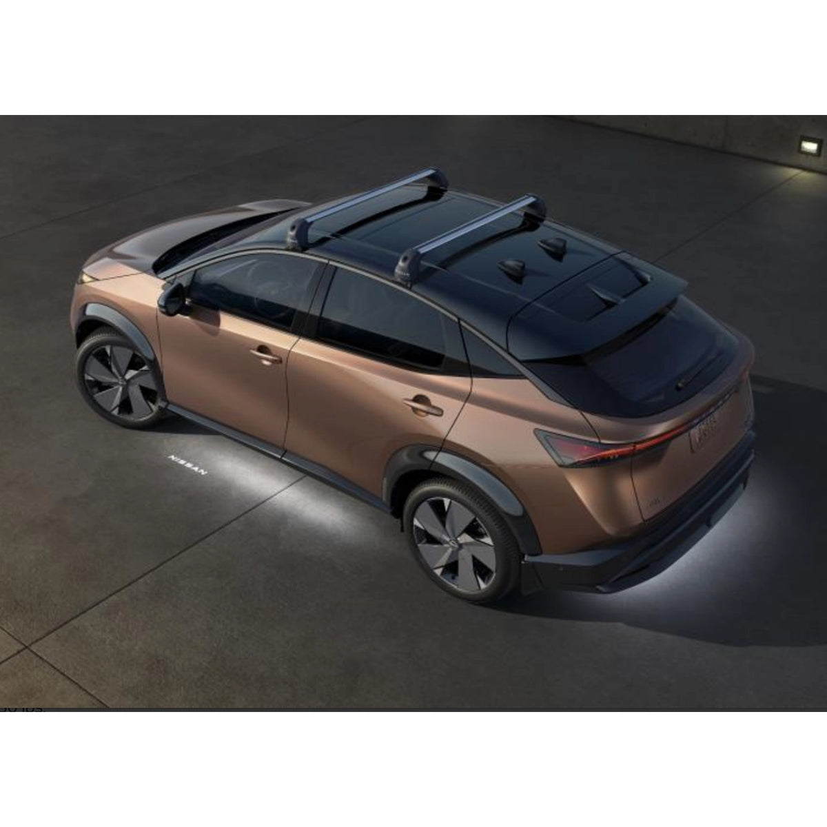 Takstativ Nissan Ariya OEM (2022-) - sett forfra