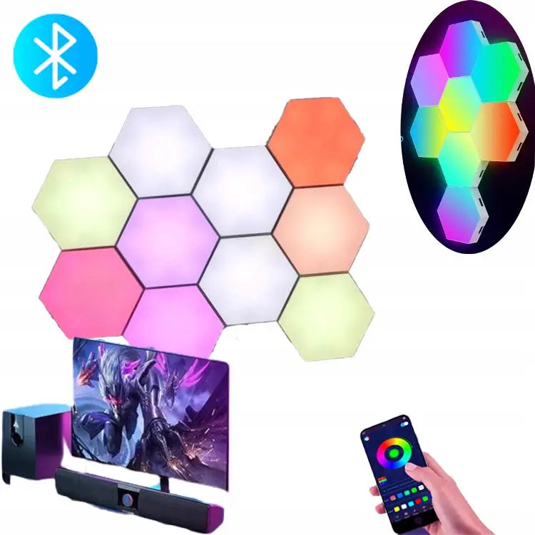 Sekskantet modulær lampe, fargerike LED-paneler montert på vegg over gaming-PC, styrt via mobilapp.