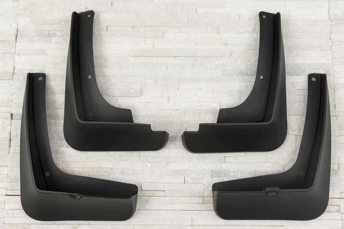 Ven-Tuning skvettlapp til Hyundai Tucson III – svart ABS