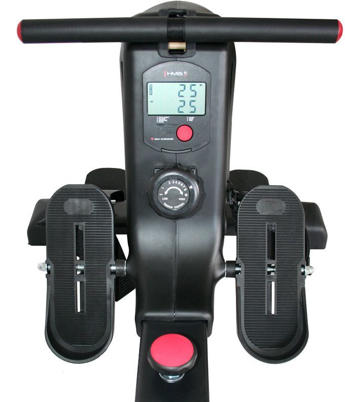 Romaskin Sammenleggbar med sort digitalt display, brede pedaler, justeringshjul og håndtak sett forfra.