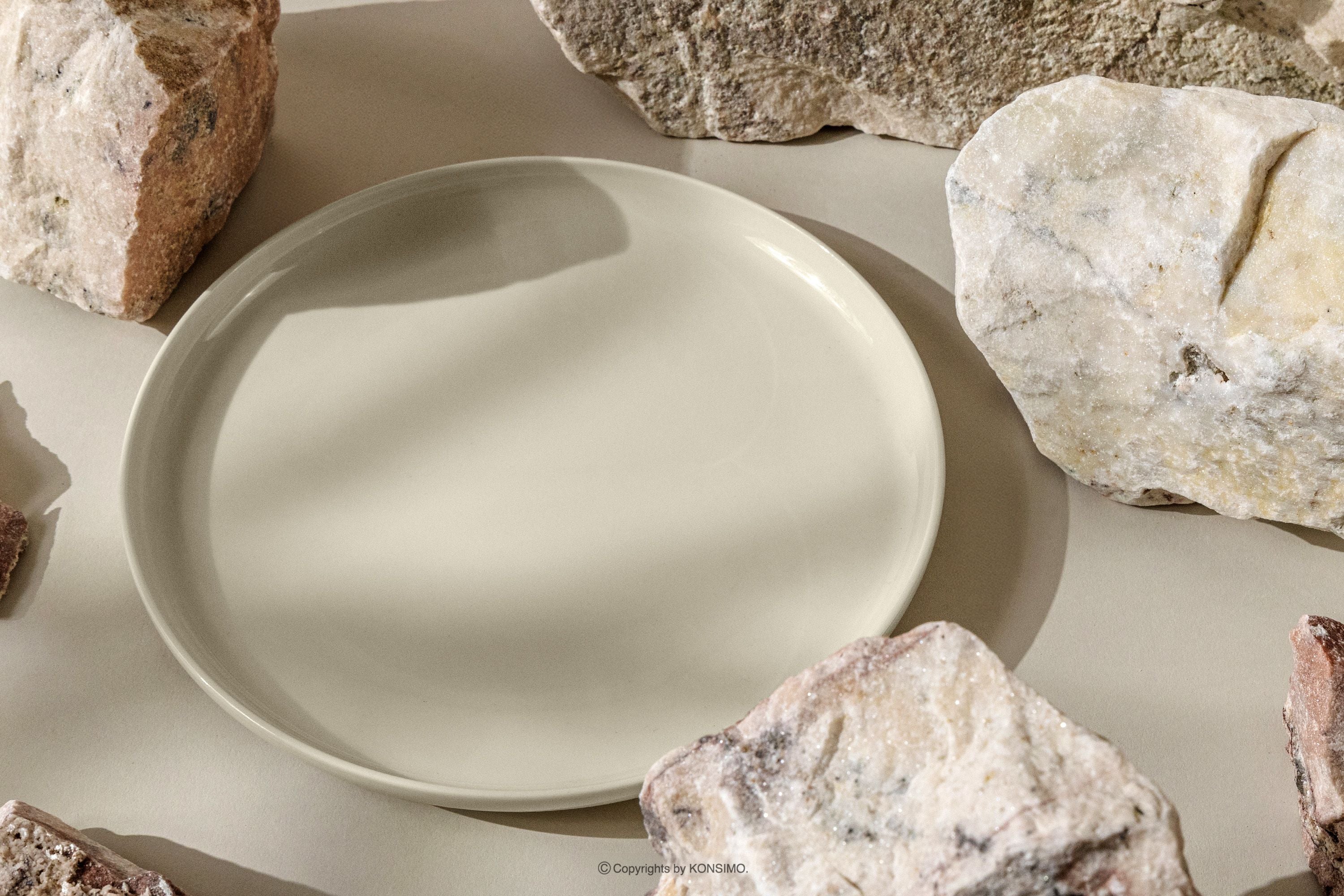 KONSIMO VICTO middagservise 6 personer beige høyglans