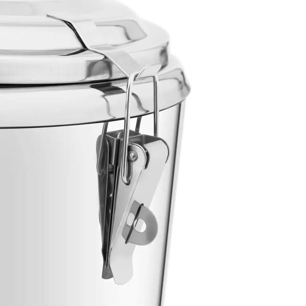 12L rustfritt stål drikkevogn, sidevisning med fokus på robust låsemekanisme og tett lukket kant.