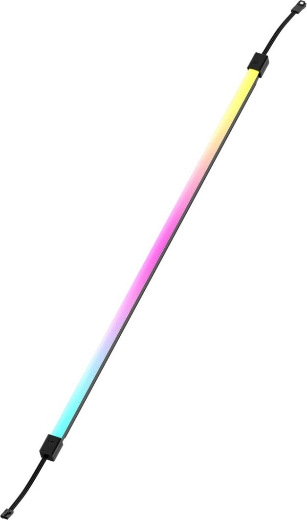 Tredemølle hjemme Led lys 350mm RGB-ledstripe med flerfargede lys og sorte ender, sett skrått ovenfra.