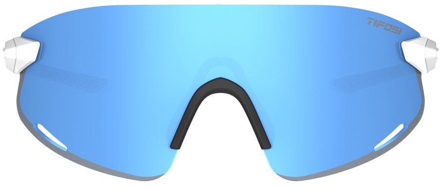 Løpebriller med stor blå speilglasslinse uten ramme, sorte og hvite detaljer, sett rett forfra.