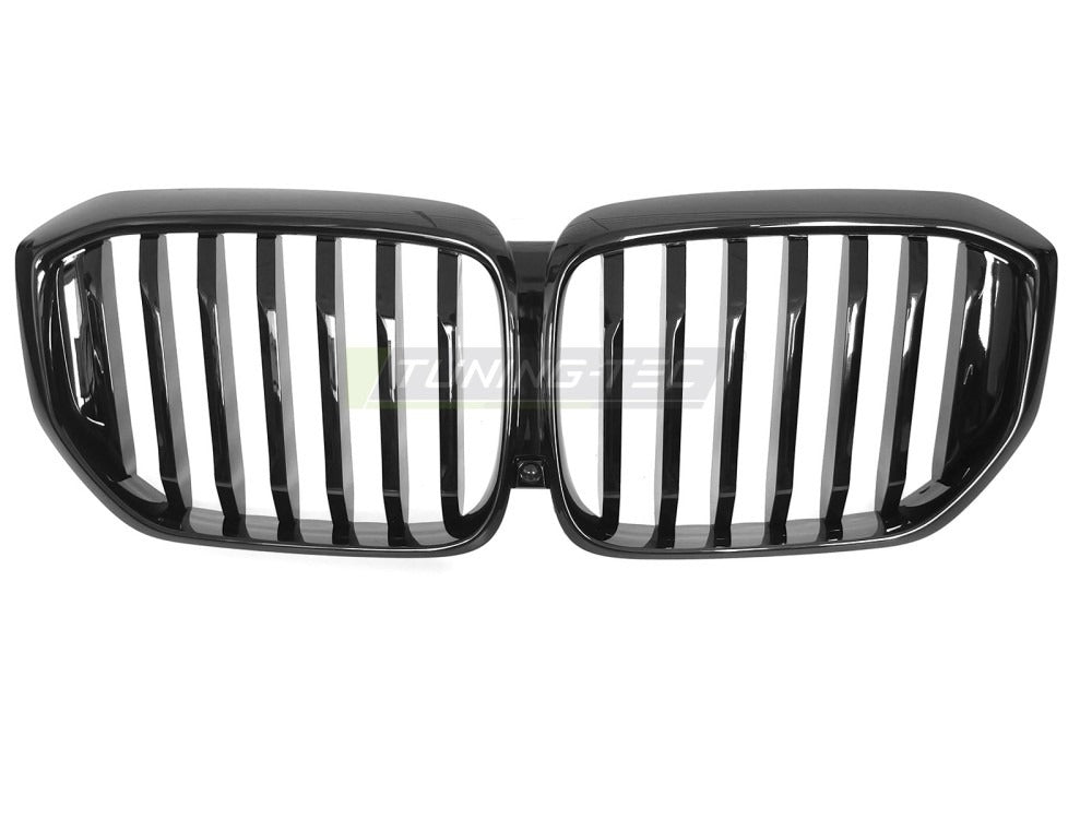 Detaljbilde av Grill X5 G05 LCI 23- blank sort med lamellstruktur og BMW-nyrer.