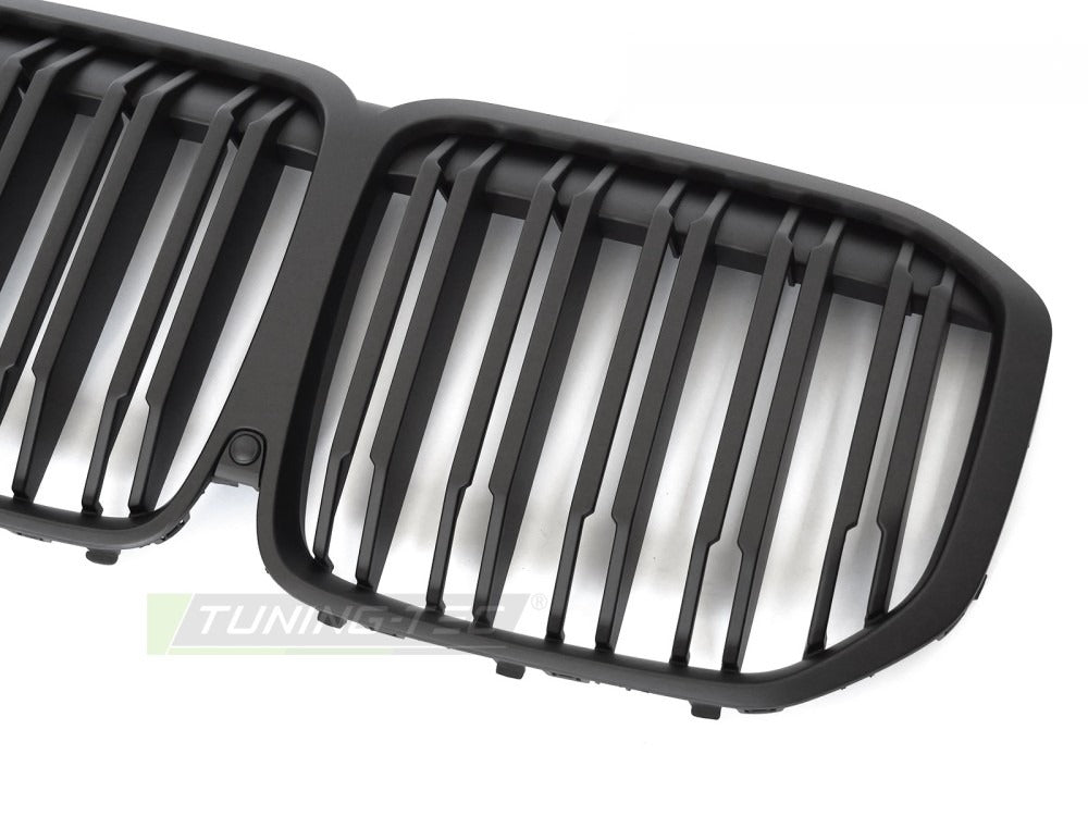 Grill X7 G07 18-22 sett fra siden, struktur synlig.