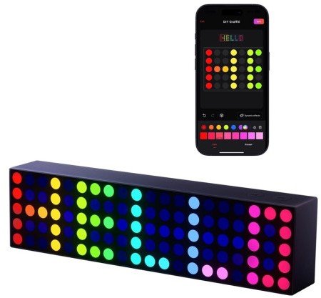 Tredemølle Gaming Lys Cube Lite Lyspanel med RGB-effekter og appstyring, viser fargerik tekst.