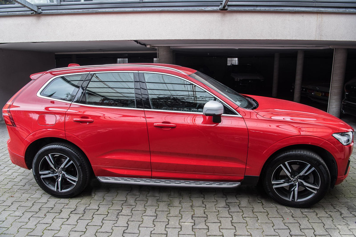 Stigtrinn Volvo XC60 Ventshield (2017-) - nærbilde