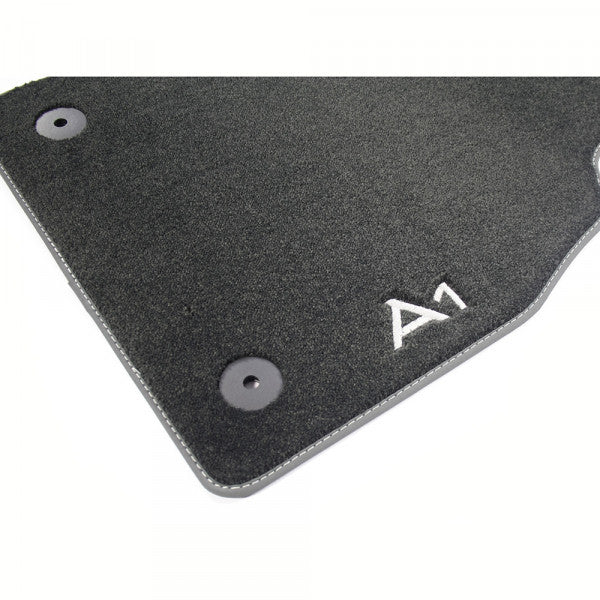 VAG OEM stoffmatter til Audi A1 GB Sportback – svart farge
