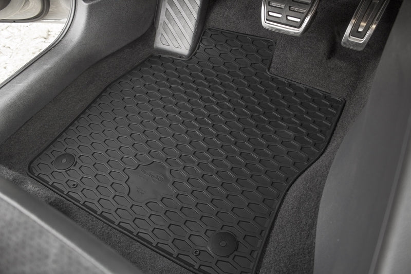 Gulvmatter Hyundai Kona I (2017-2023) – Luktfrie gummi (PE) polyetylen - nærbilde