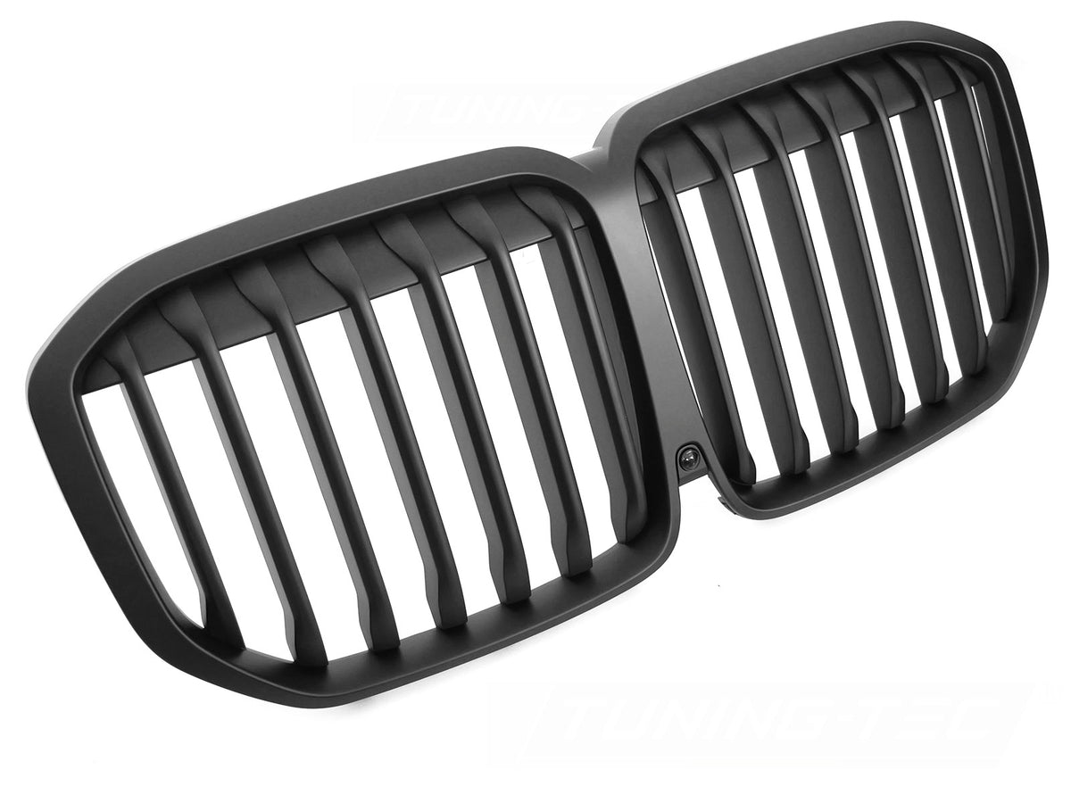 Grill til BMW X7 G07 18-22 i matt sort sett rett forfra på hvit bakgrunn.