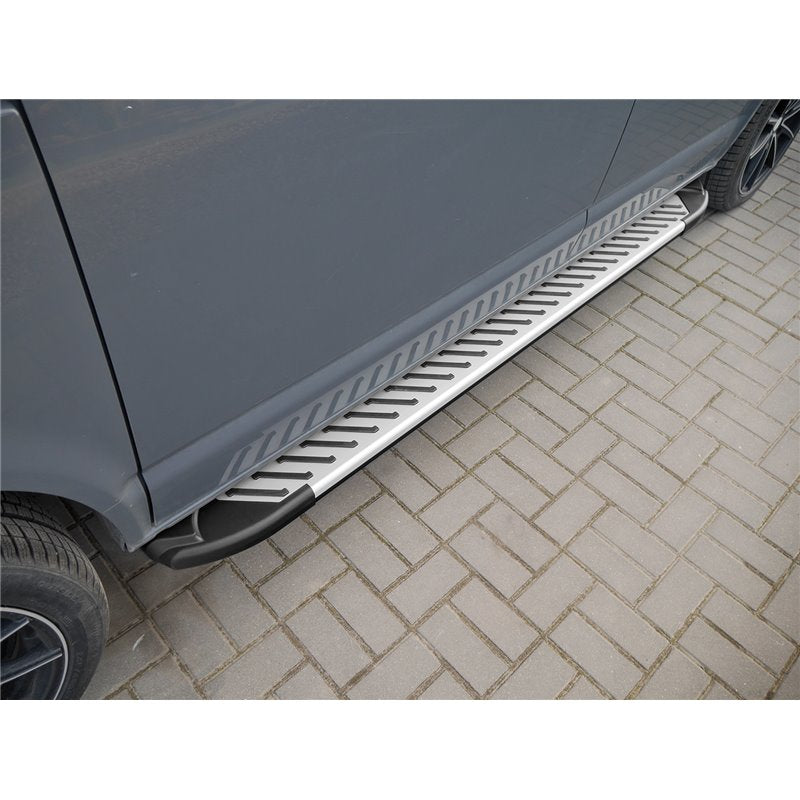 Stigtrinn Jeep Commander ARP (2005-2010) - sett bakfra