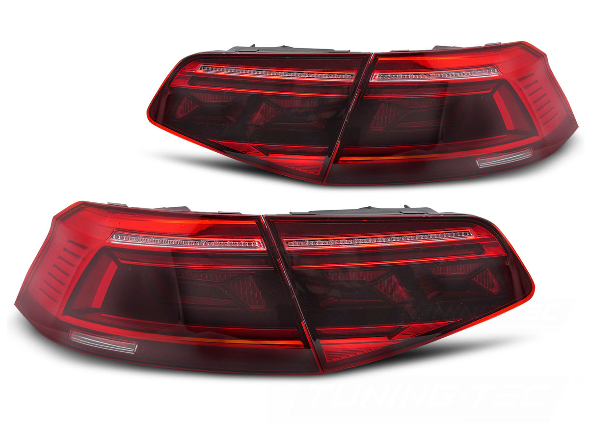 Baklykter Full LED Sequential til VW Passat B8 Sedan 14-19 sett rett bakfra på hvit bakgrunn.