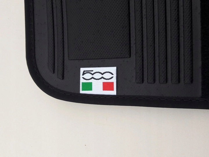Unknown stoffmatter til Fiat 500e II – original Fiat logo