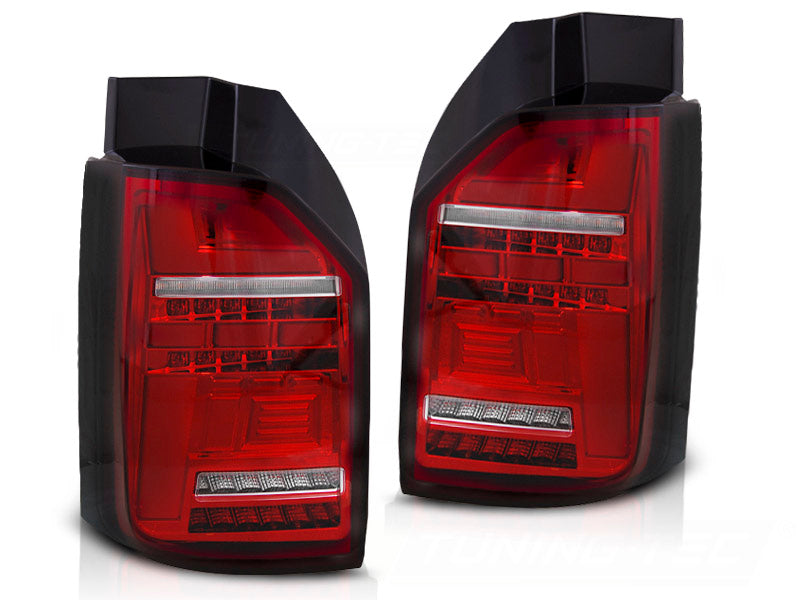 Baklykter LED Bar Red White Sequential til VW T6/T6.1 15-24 OEM LED sett rett bakfra på hvit bakgrunn.