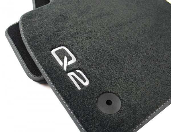 VAG OEM stoffmatter til Audi Q2 / SQ2 GA – stoff