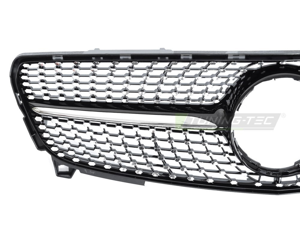 Grill Mercedes A-Klasse W176 15-18 sett fra siden, struktur synlig.