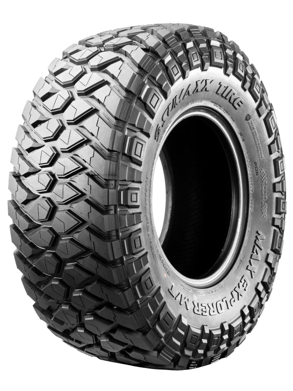 Sumaxx Max Explorer M/T 33x12.50R15 mud-terrain dekk med aggressivt blokkmønster og felgbeskyttelse