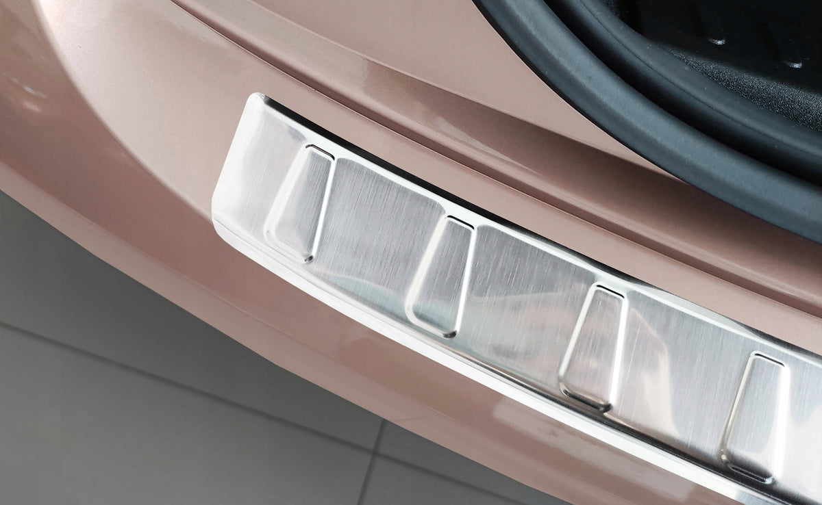 Bakfangerbeskytter Fiat 500e II (2020-) – rustfritt stål - detaljer