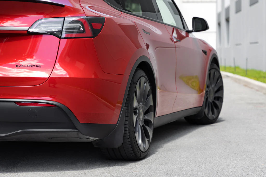 Unknown skvettlapp til Tesla Model Y / sett 4 stk. – PU polyuretan og ABS automotive