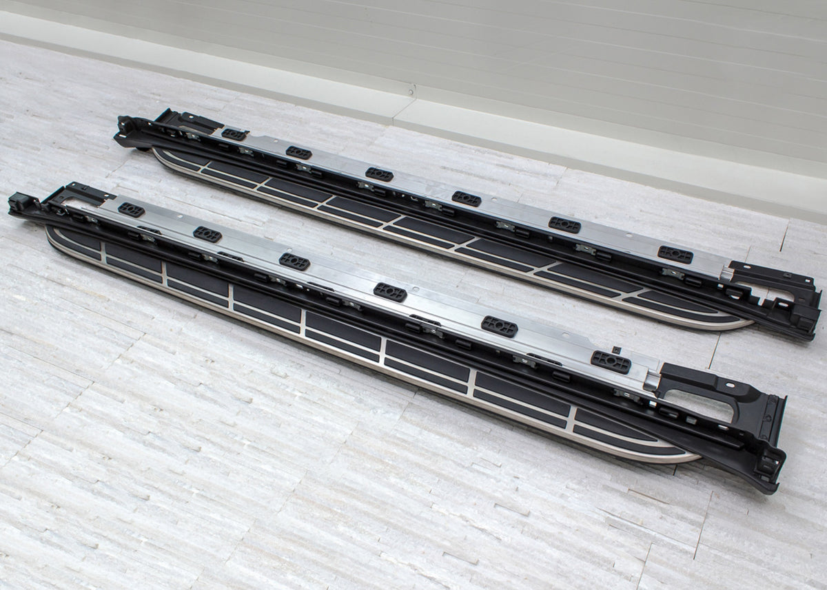Stigtrinn Porsche Cayenne II (92A) Ventshield (2010-2014) - detaljer
