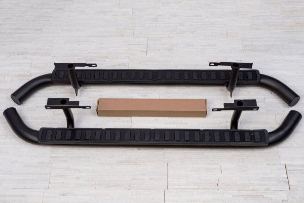 Stigtrinn Land Rover Defender 110 Ventshield (2003-2016) - sett forfra