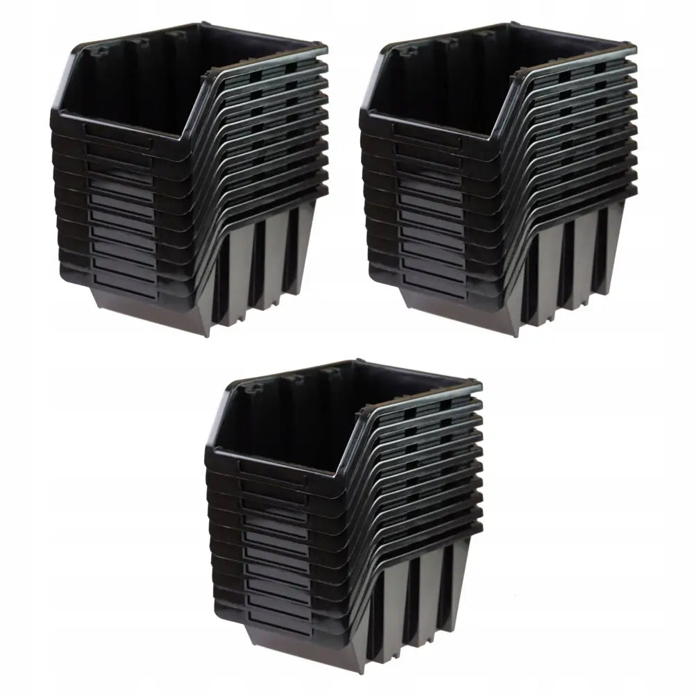 Oppbevaringsboks KTR40, tre stabler svarte plastbokser med åpne fronter og riflete sider mot hvit bakgrunn.