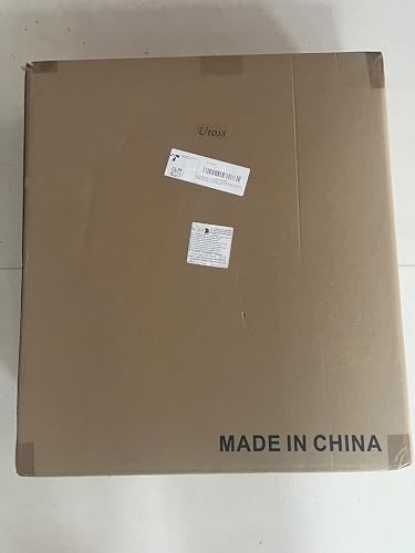 Trapp Til Hund stor brun pappeske sett ovenfra med etiketter og teksten MADE IN CHINA nederst på esken.