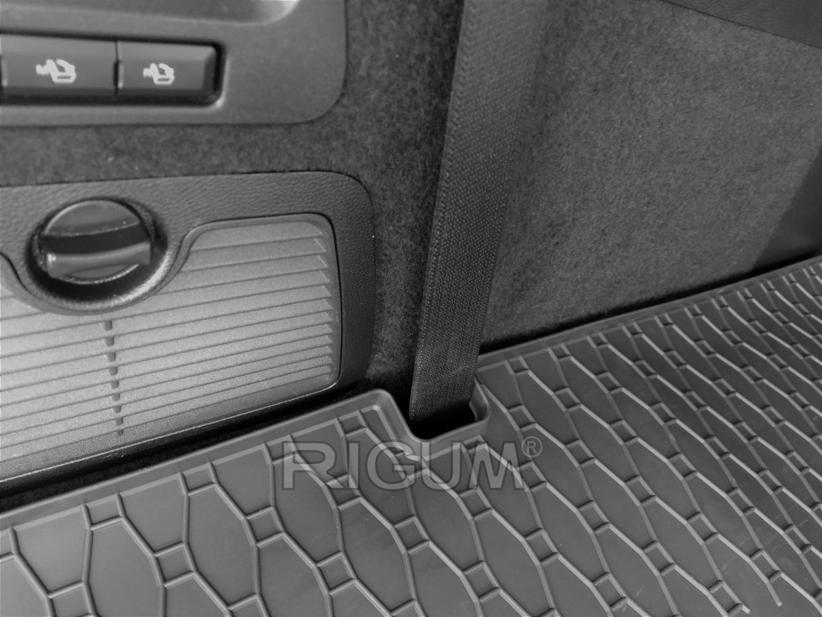 Rigum bagasjeromsmatte til Ford Galaxy 5m – olje- og bensinbestandig