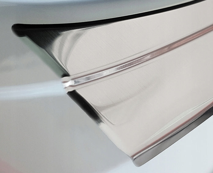 Bakfangerbeskytter Seat Leon IV Hatchback (2020-) – Rustfritt stål - detaljer