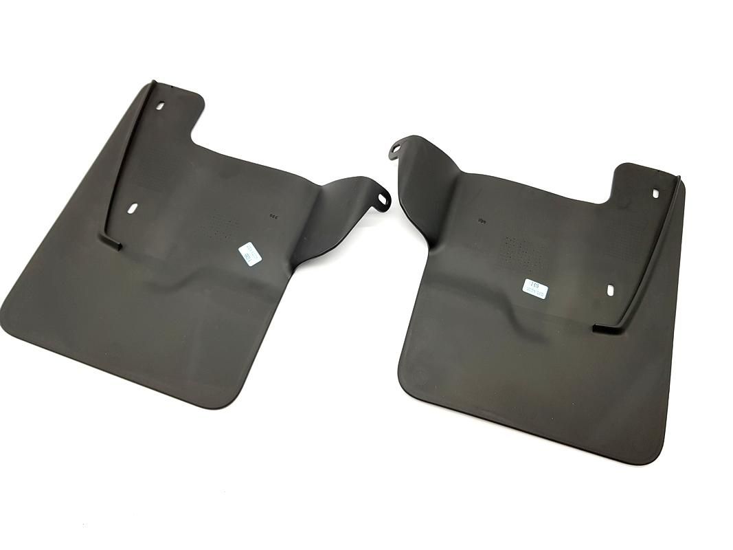 Skvettlapp Opel Movano B (2010-2022) – ABS | Renault OEM - detaljer