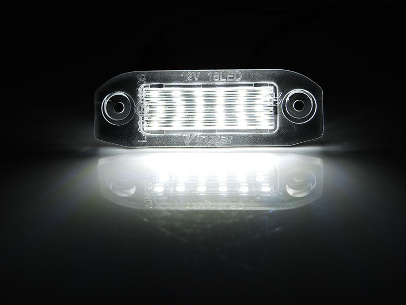 Detaljbilde av LED skiltbelysning til Volvo multi-model.