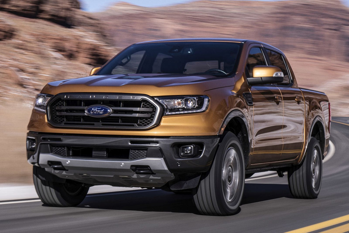 Ven-Tuning skvettlapp til Ford Ranger – svart ABS
