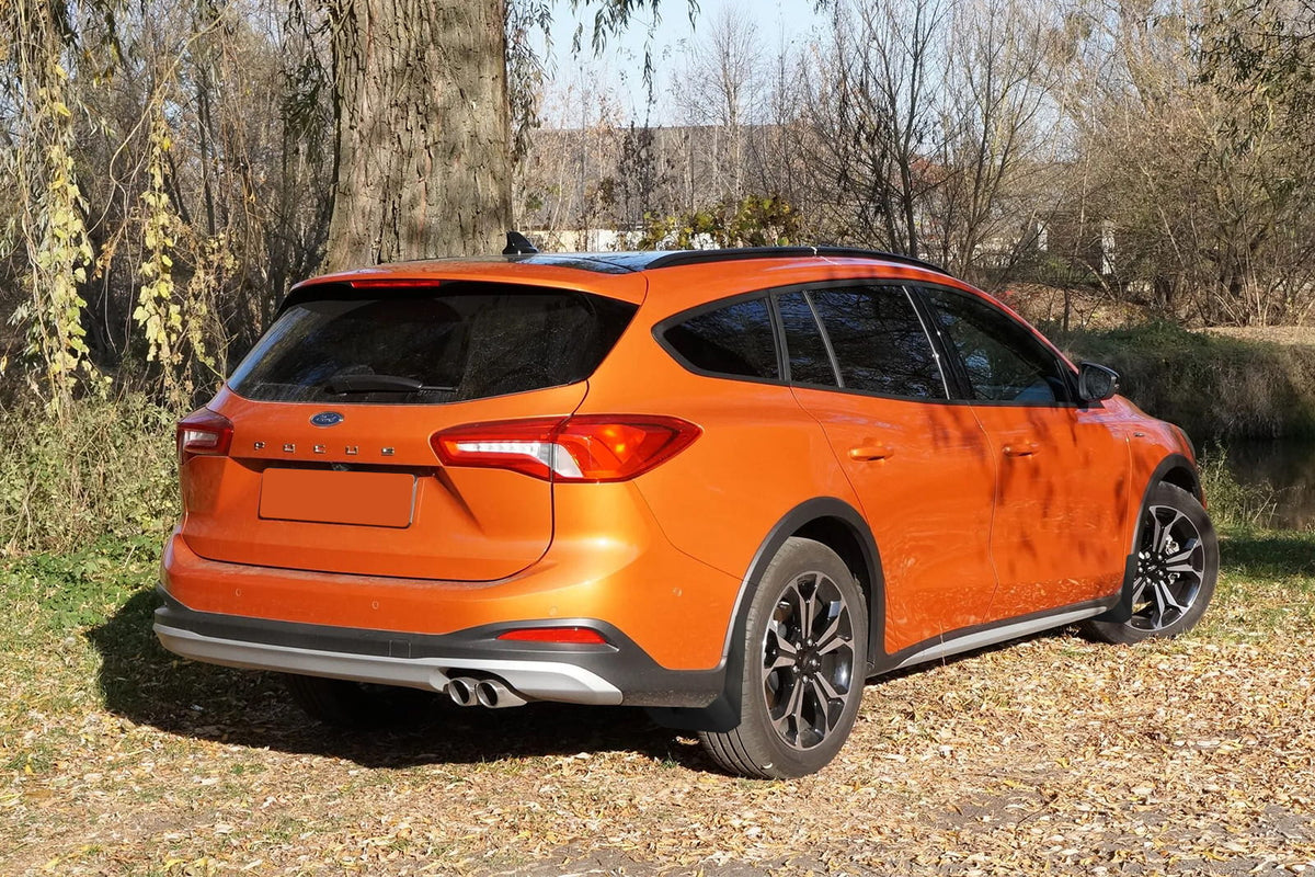 Ven-Tuning skvettlapp til Ford Focus IV Active – ABS plast