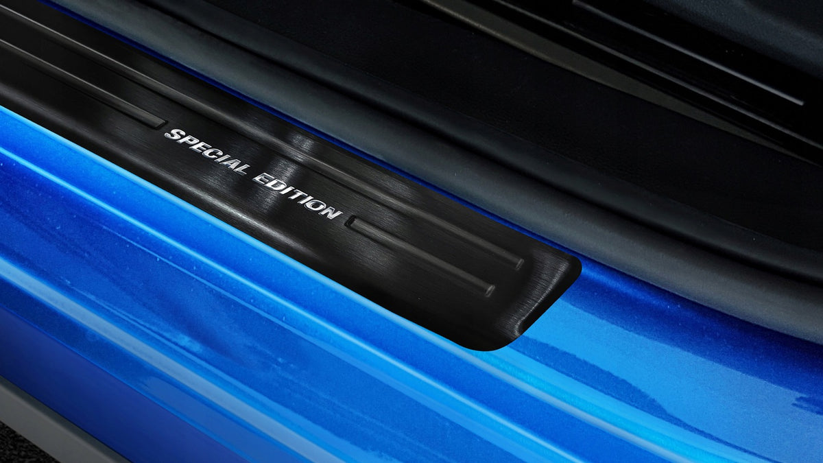 Avisa dørbeskytter til Skoda Kamiq – satin svart med Special Edition logo