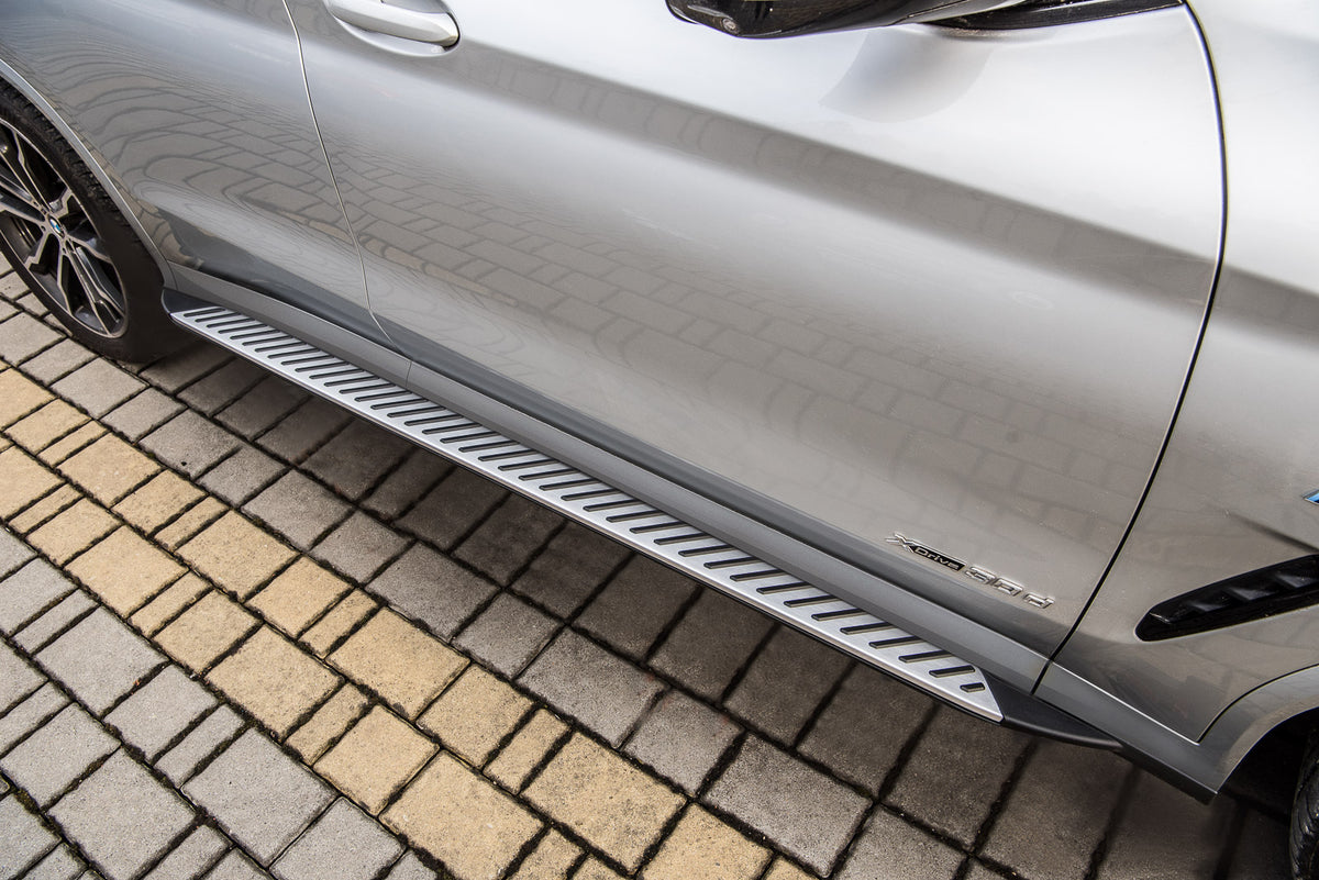 Stigtrinn fra Ventshield til Bmw X3 (G01) i aluminium og ABS, enkel montering uten boring
