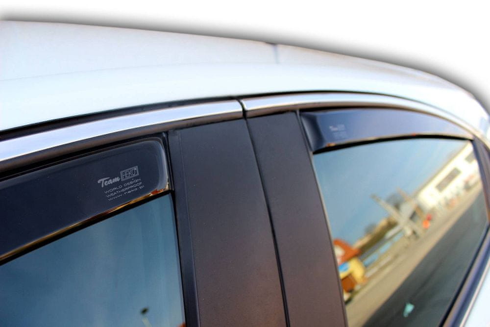 Vindavviser Alfa Romeo Giulietta (2010-2020) – PMMA Plexi - nærbilde