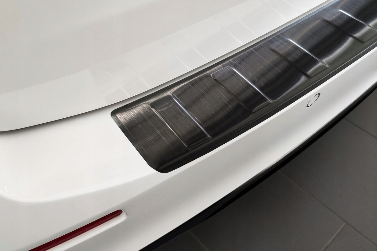 Bakfangerbeskytter Bmw 5 (G31) Touring (2020-2023) – Rustfritt stål - detaljer
