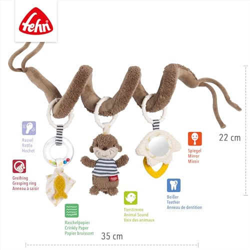 Babyleke spiralleke i brun plysj med rangle, ape, speil og biteleke, hvit bakgrunn med mål og infotekster.