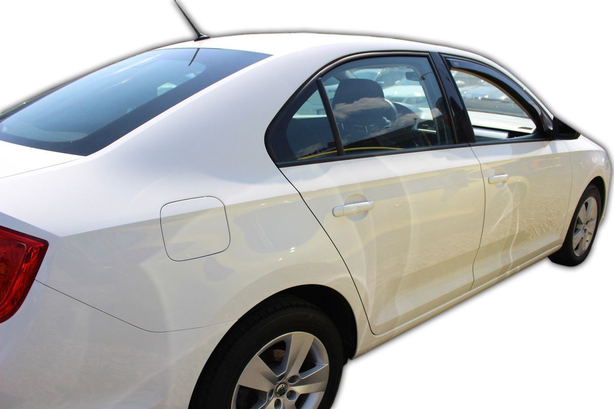 Vindavviser Skoda Rapid (2012-2019) – PMMA Plexi - detaljer